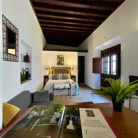 Apartamentos Boutique Vida Sevilla Exterior photo